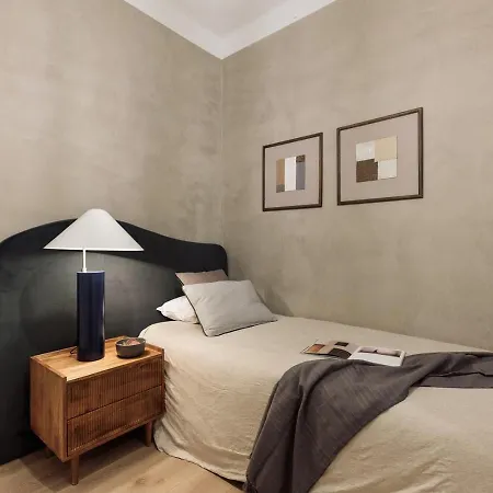 Serralada - 4 Bedrooms And Terrace In Sant Gervasi 아파트