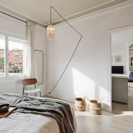 Serralada - 4 Bedrooms And Terrace In Sant Gervasi Apartment