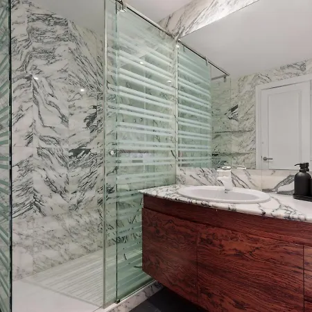 Apartment Serralada - 4 Bedrooms And Terrace In Sant Gervasi
