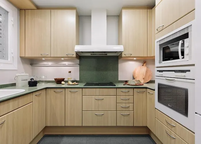Serralada - 4 Bedrooms And Terrace In Sant Gervasi * Barcellona