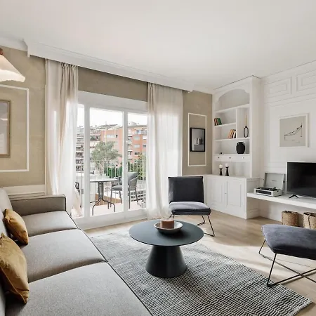 Serralada - 4 Bedrooms And Terrace In Sant Gervasi Apartament *